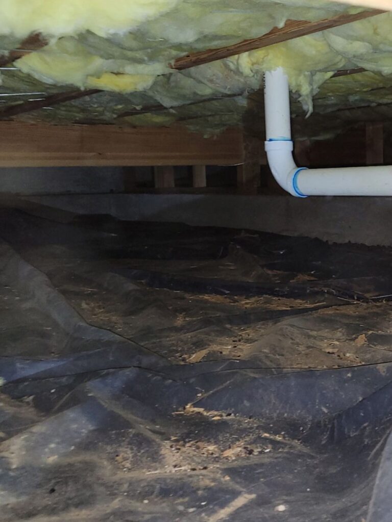 Crawl Space Encapsulation in Roseburg OR before basement