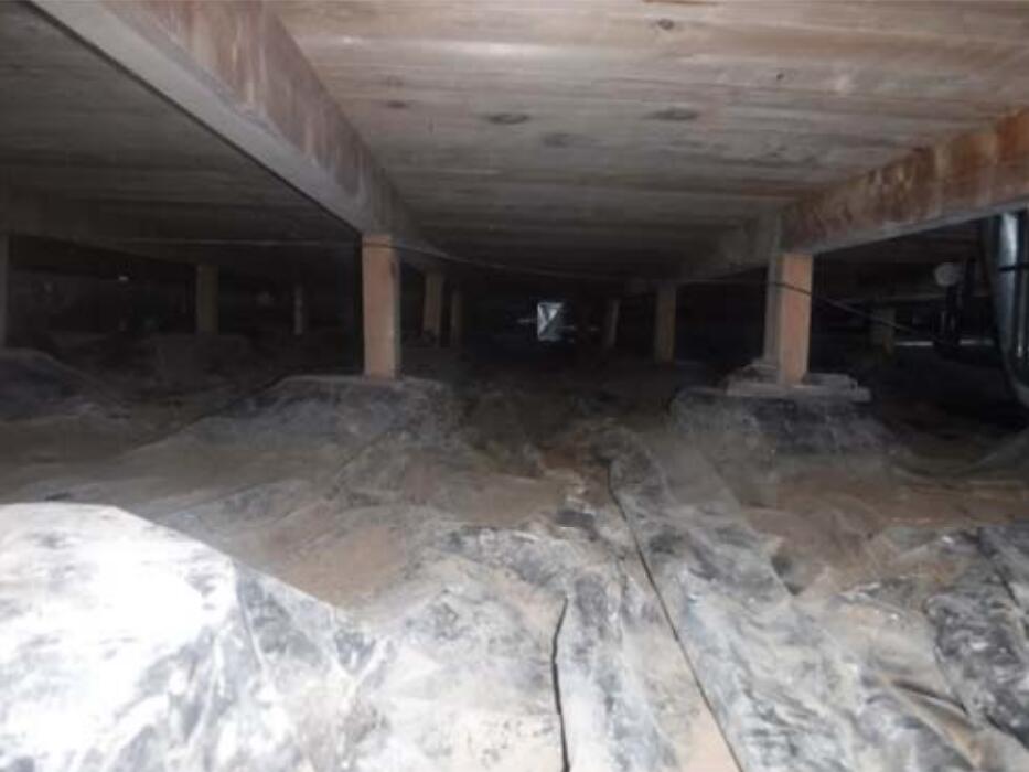 Crawl Space Encapsulation in Tualatin OR before crawl