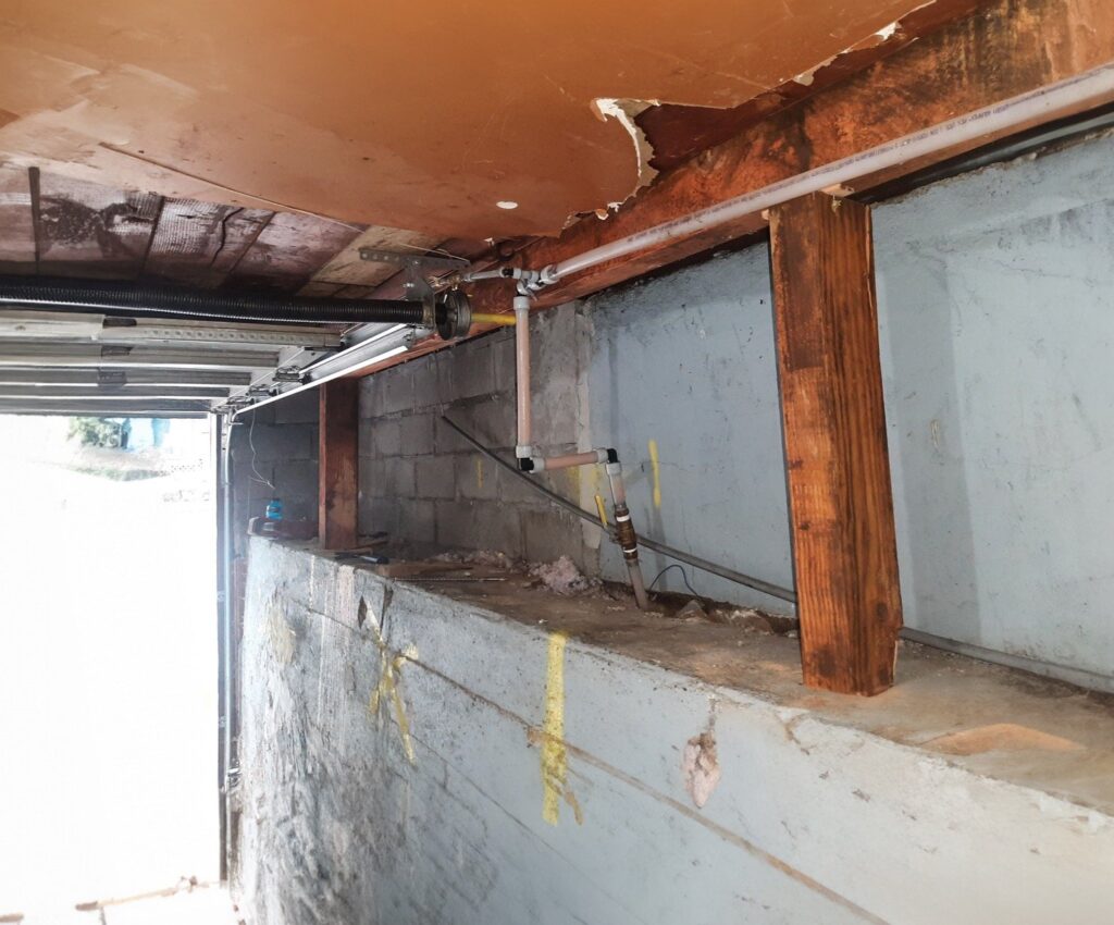 EverBrace Wall Stabilization in Portland OR before basement