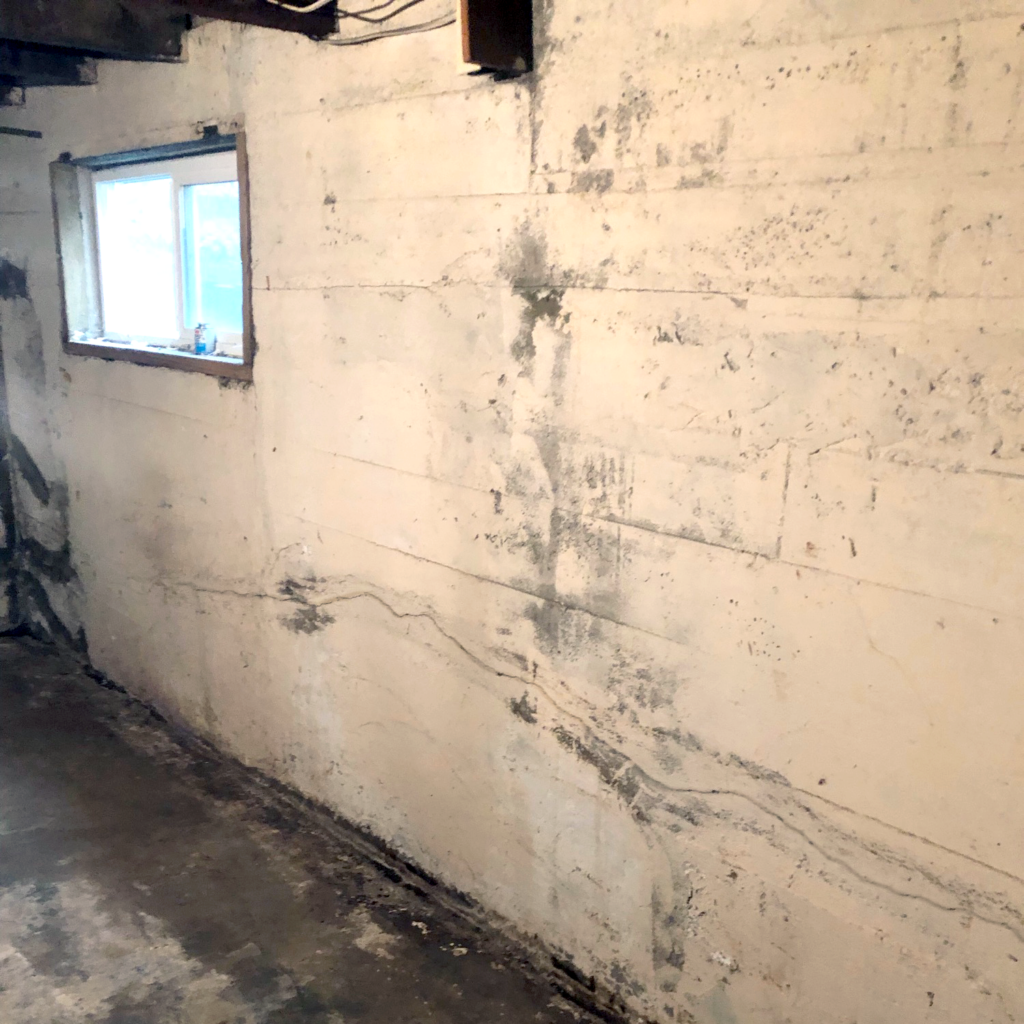 basement walls damage 1 water leaks