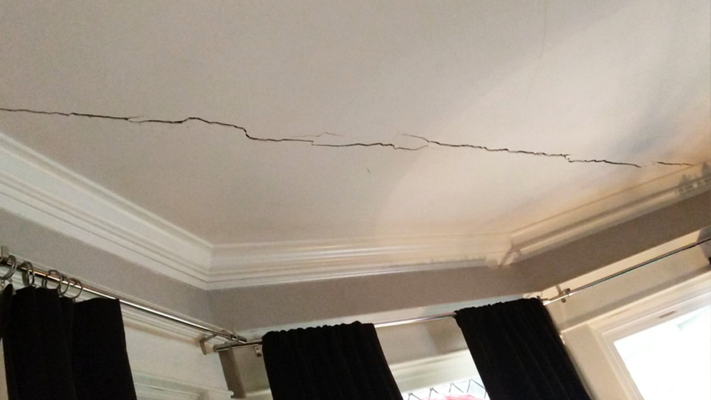 drywall plaster cracks Issues