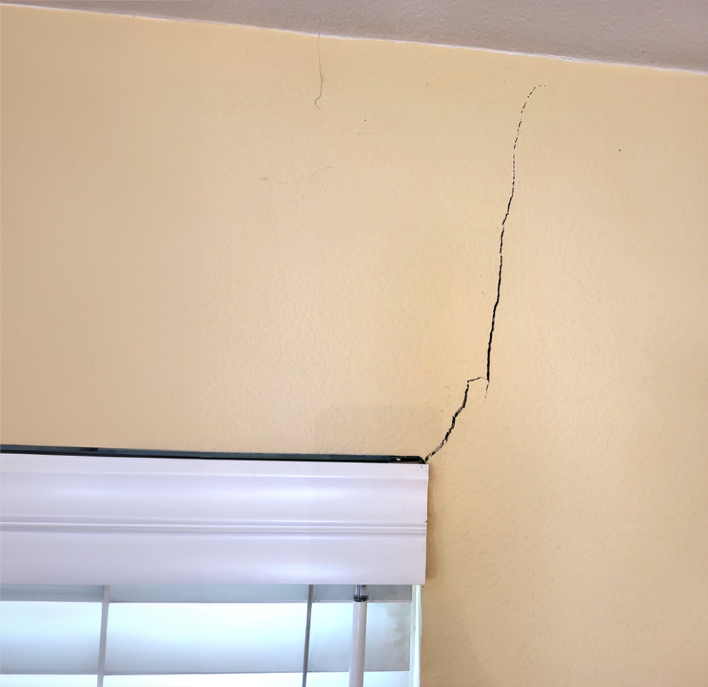 wall crack window cost